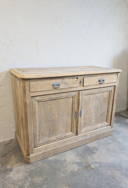 Buffet ancien bois massif