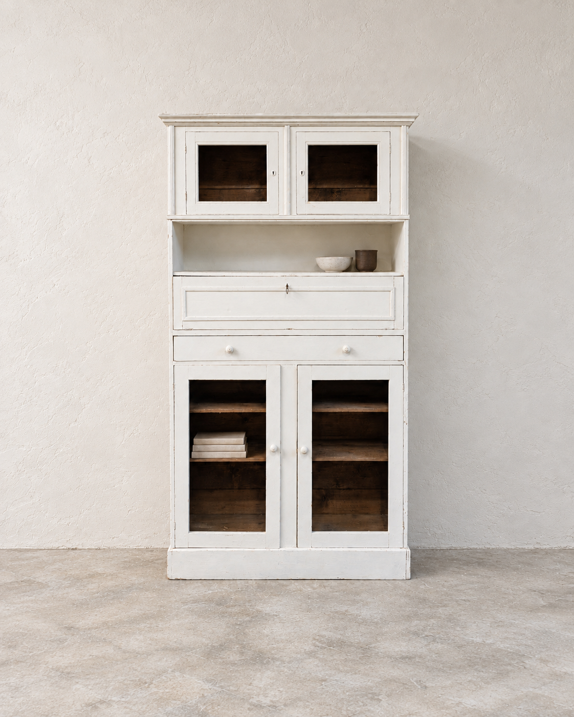Armoire / bibliothèque ancienne