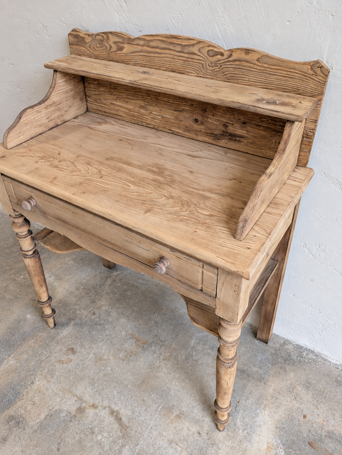 Bureau / coiffeuse bois brut