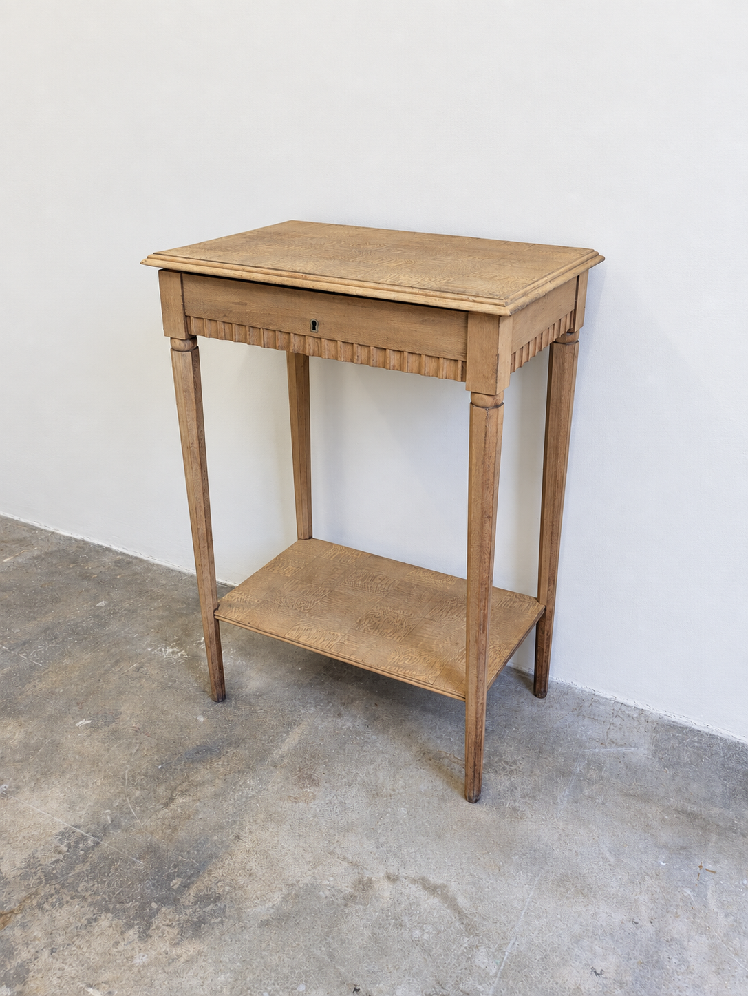 Table d’appoint / coiffeuse