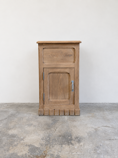 Petit meuble ancien bois massif
